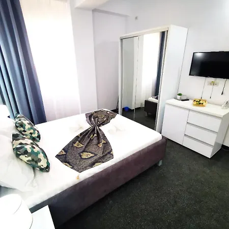 Vila Roxy Pe Plaja Belona Гостевой дом *