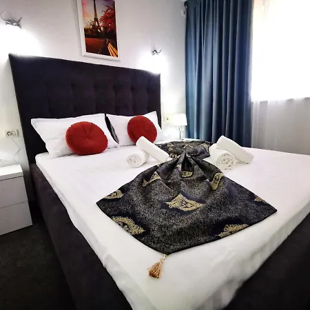 Vila Roxy Pe Plaja Belona Гостевой дом Эфорие Норд