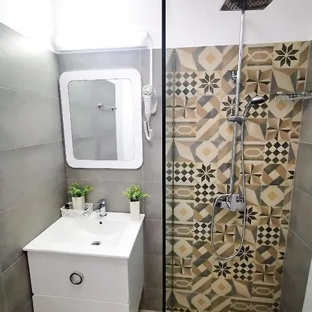 Vila Roxy Pe Plaja Belona Гостевой дом