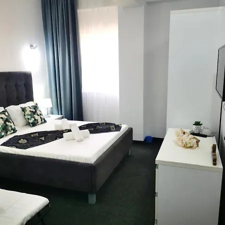 Vila Roxy Pe Plaja Belona *