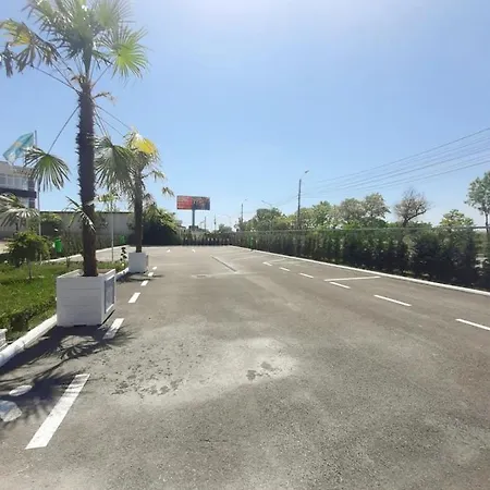 Vila Roxy Pe Plaja Belona Гостевой дом Эфорие Норд