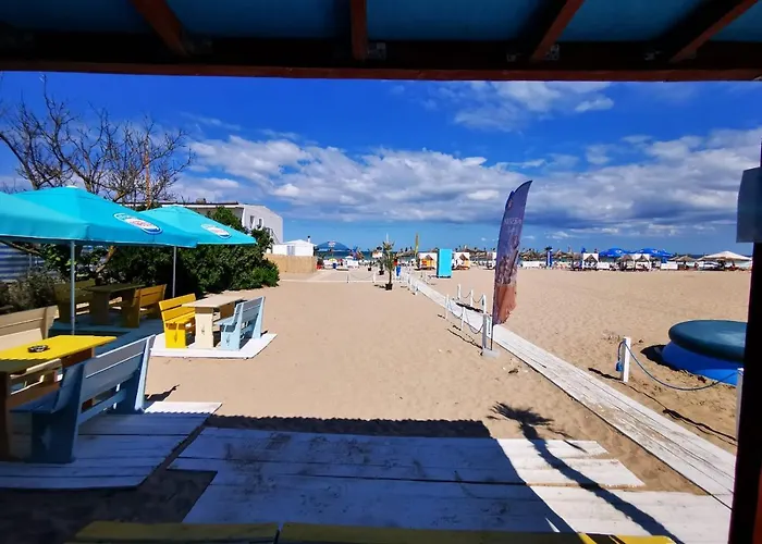 Vila Roxy Pe Plaja Belona