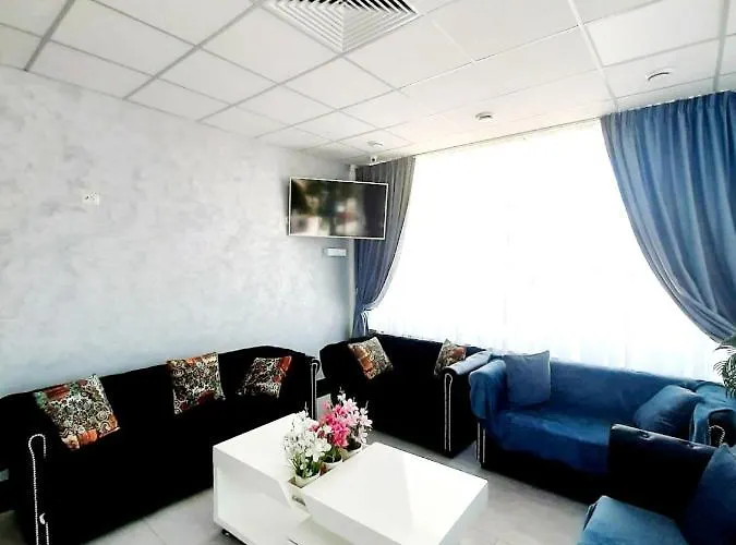 Vila Roxy Pe Plaja Belona