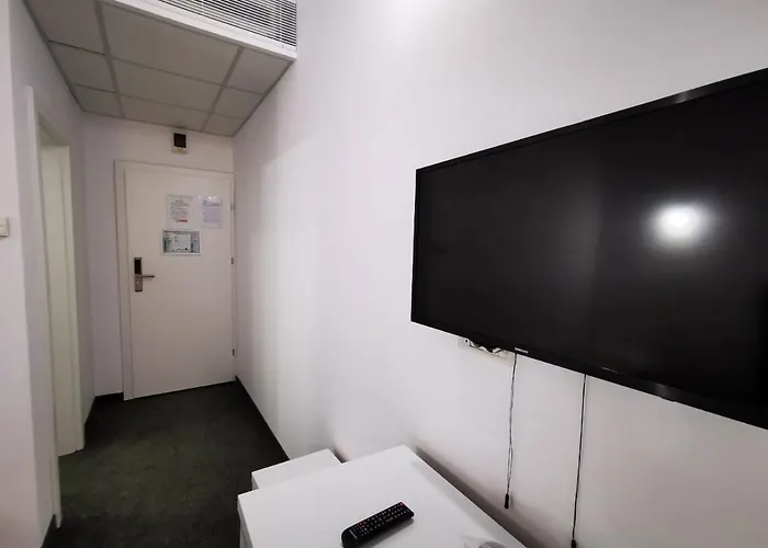 Vila Roxy Pe Plaja Belona Pensiune Eforie Nord